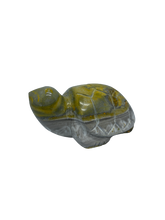 Load image into Gallery viewer, Bumblebee Jasper Turtle